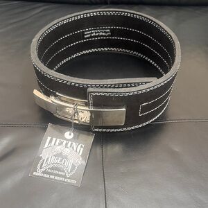 Black Leather Lifting Belt
